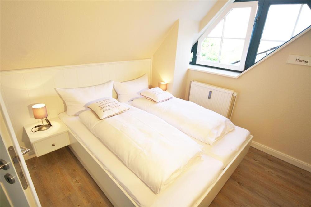 Haus-Kaept-N-Hein-Cors-1-Og-Dg-Wohnung-04 Веннингштедт Экстерьер фото